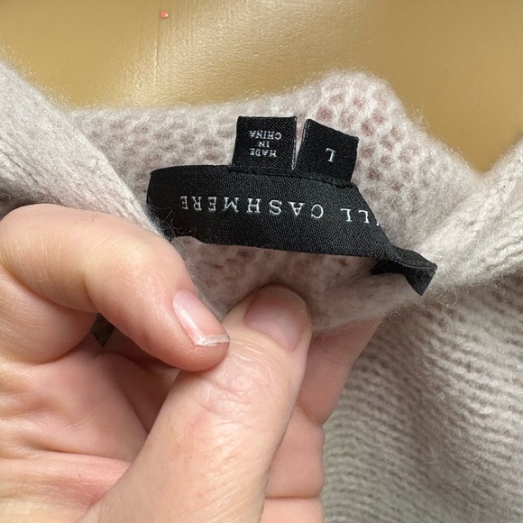 Light Pink Skull Cashmere V Neck Star Sweater L - Picture 4 of 5